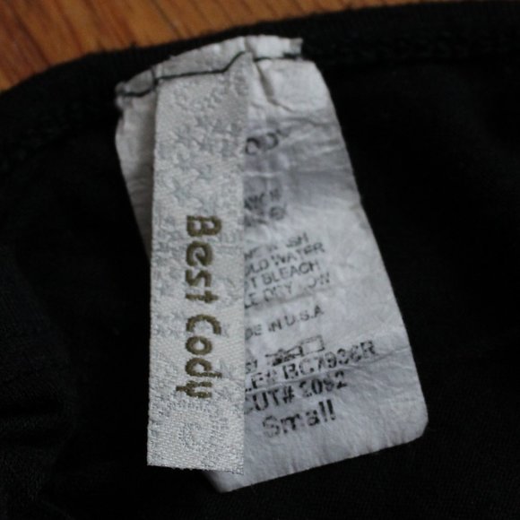 Best Cody Long Sleeve Crop Top - Picture 3 of 6